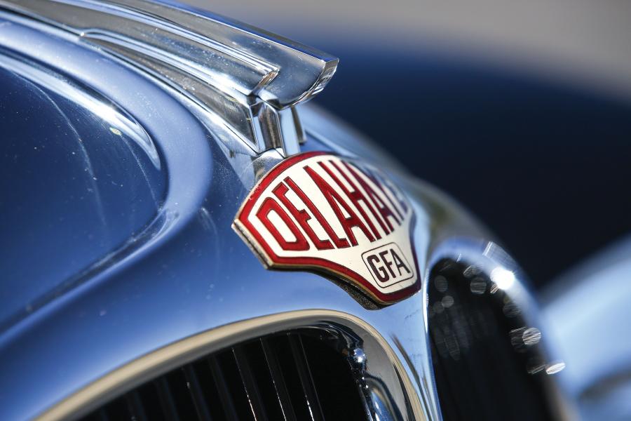 Логотип Delahaye 135 M Coupe par Dubos Freres (47633) 1937 года  (фото 10 из 11)